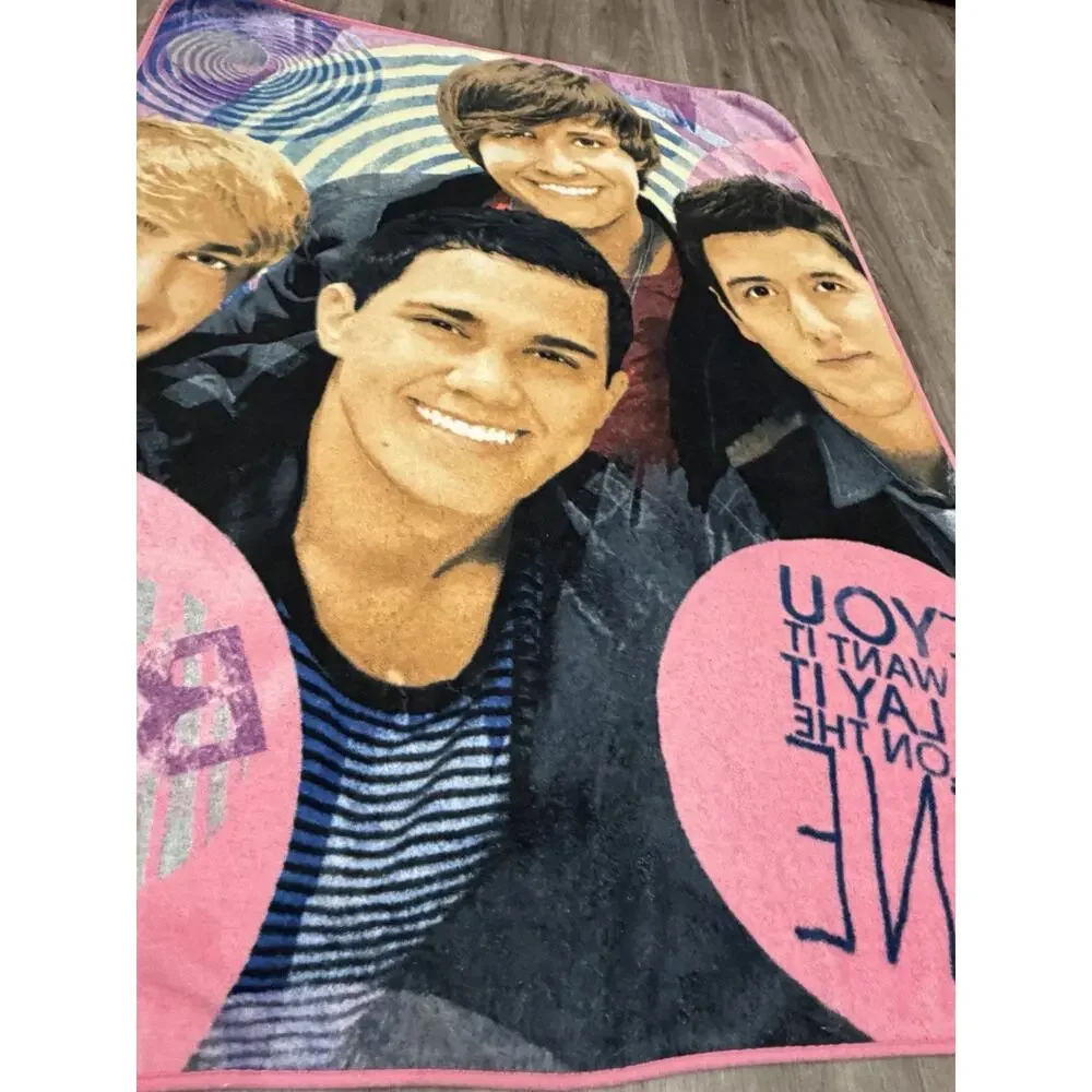 Big Time Rush Blanket 2011 Nickelodeon BTR Pink Fleece Throw 58x43 Vintage